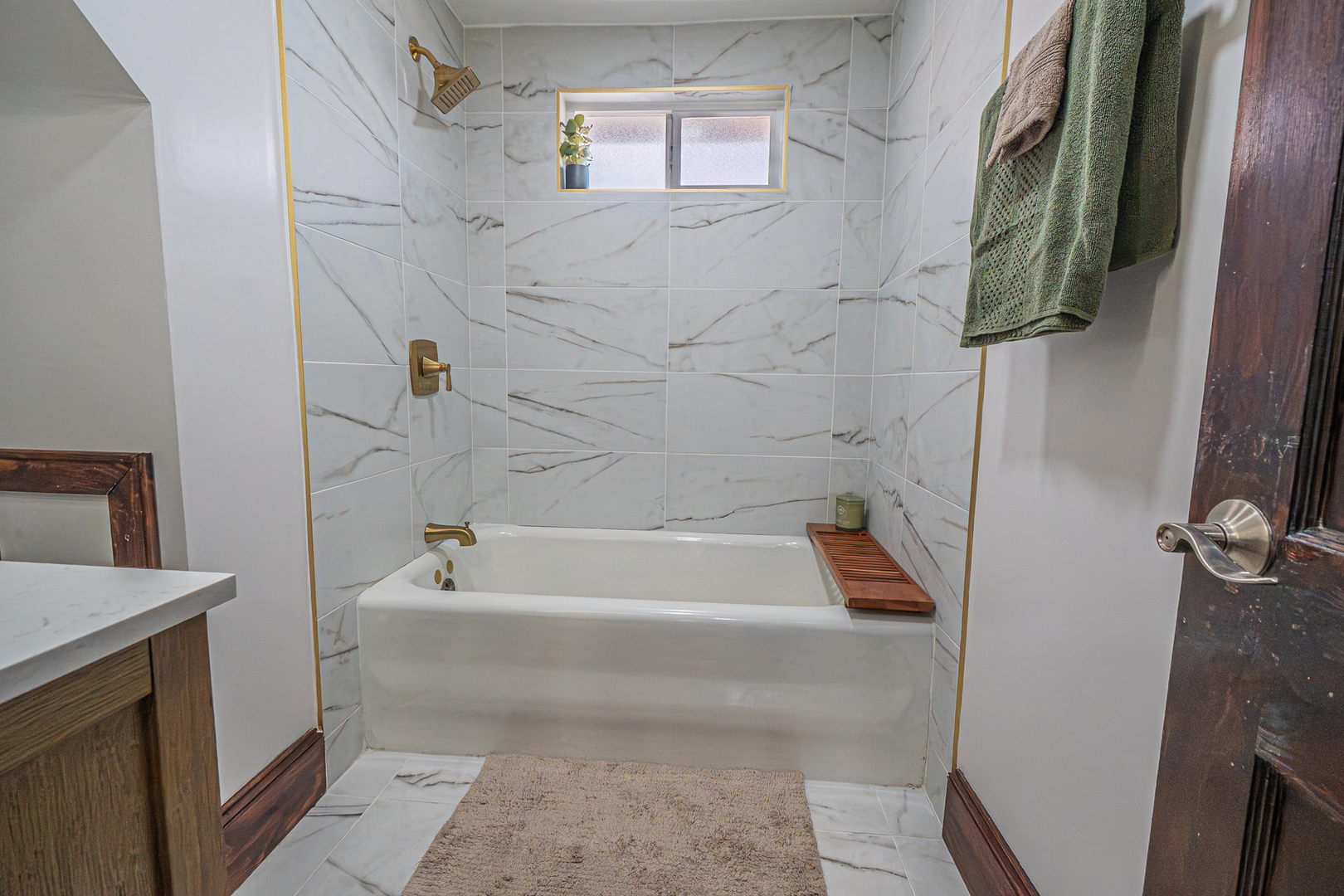 504 S Kreitzer Avenue, Bloomington, IL 61701