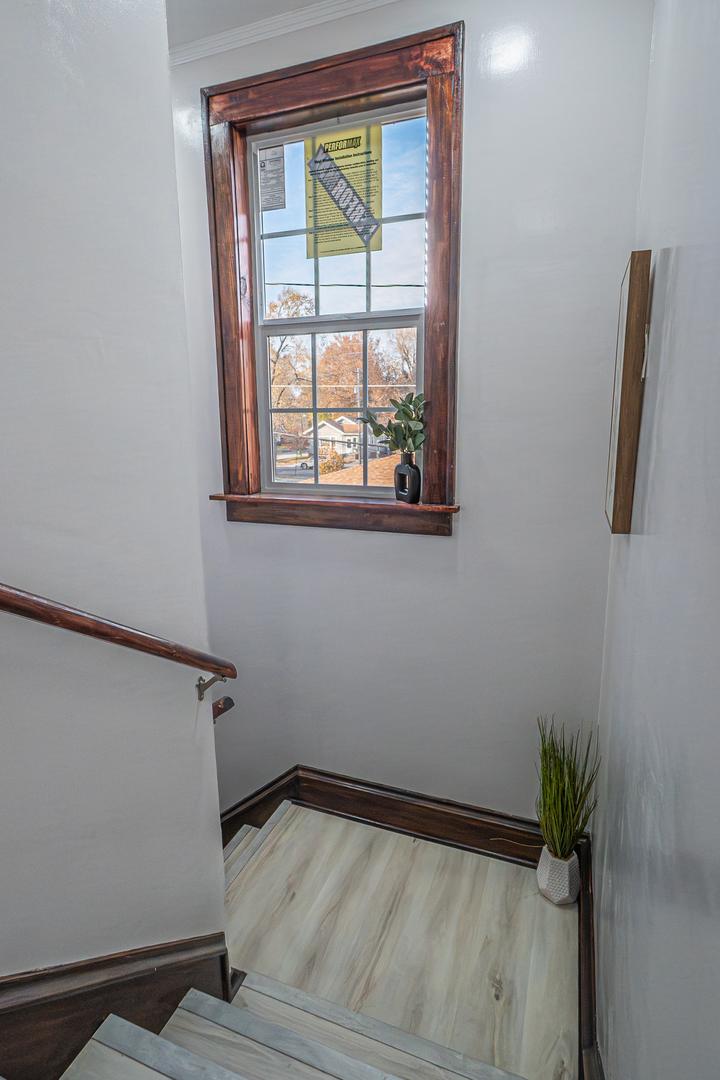 504 S Kreitzer Avenue, Bloomington, IL 61701