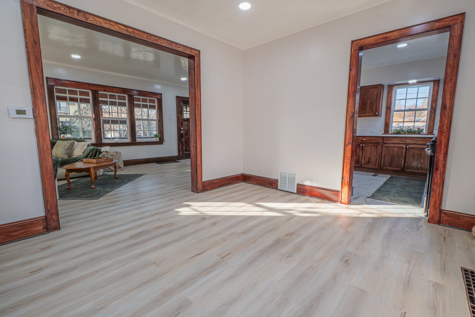 504 S Kreitzer Avenue, Bloomington, IL 61701