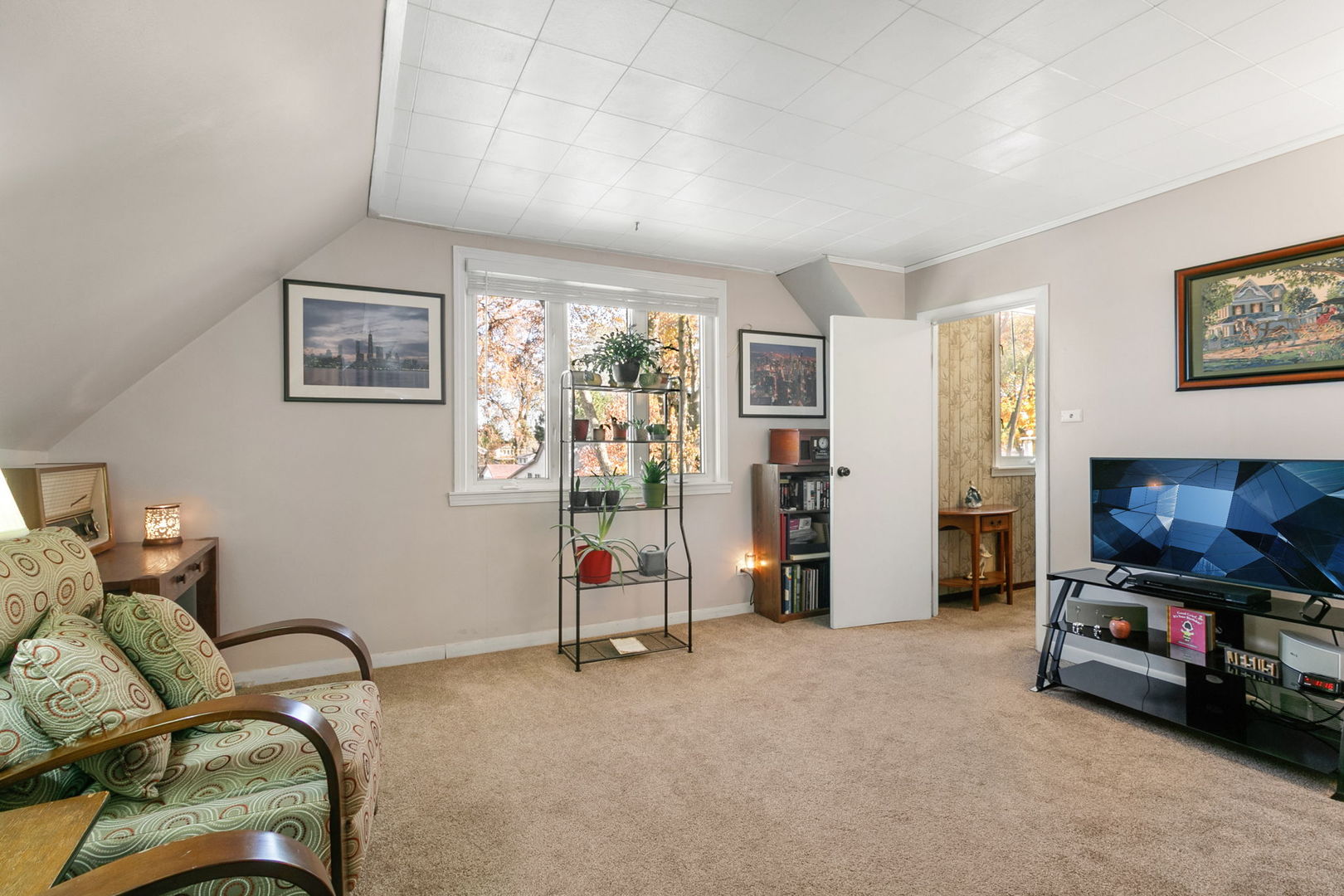 9408 S 55th Avenue, Oak Lawn, IL 60453