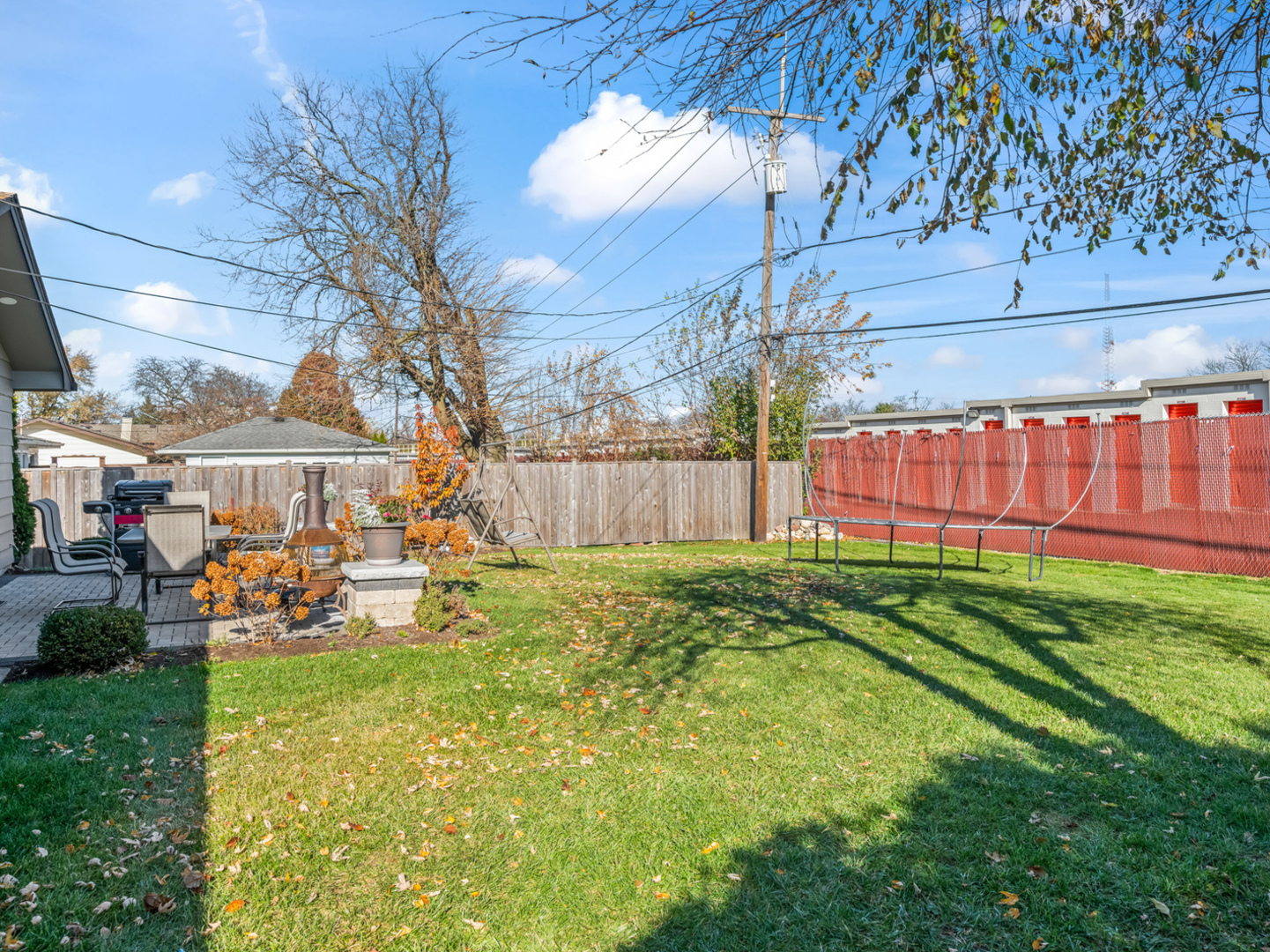 1905 Pierce Road, Hoffman Estates, IL 60169