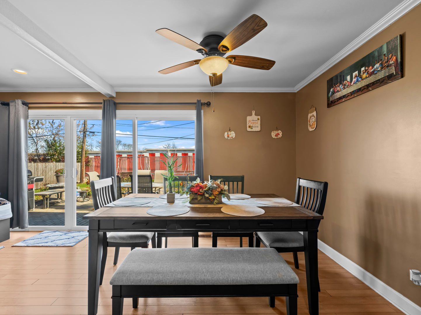 1905 Pierce Road, Hoffman Estates, IL 60169