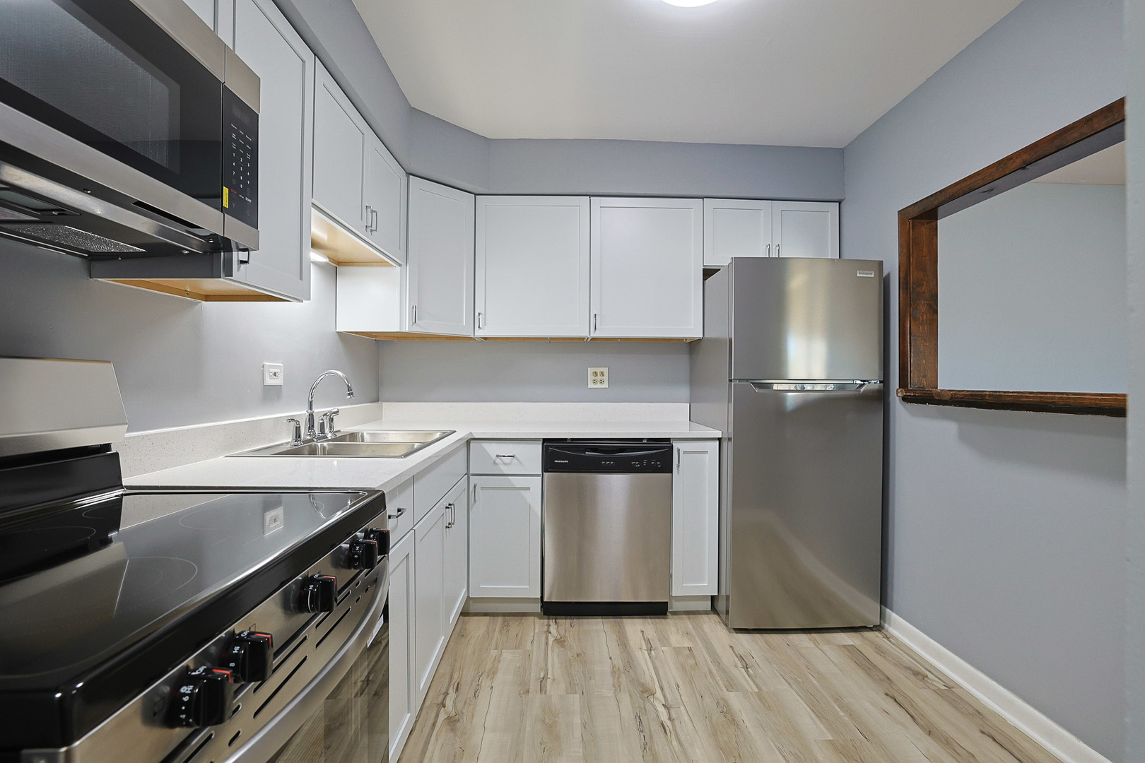 1111 Pleasant Run Drive #911, Wheeling, IL 60090