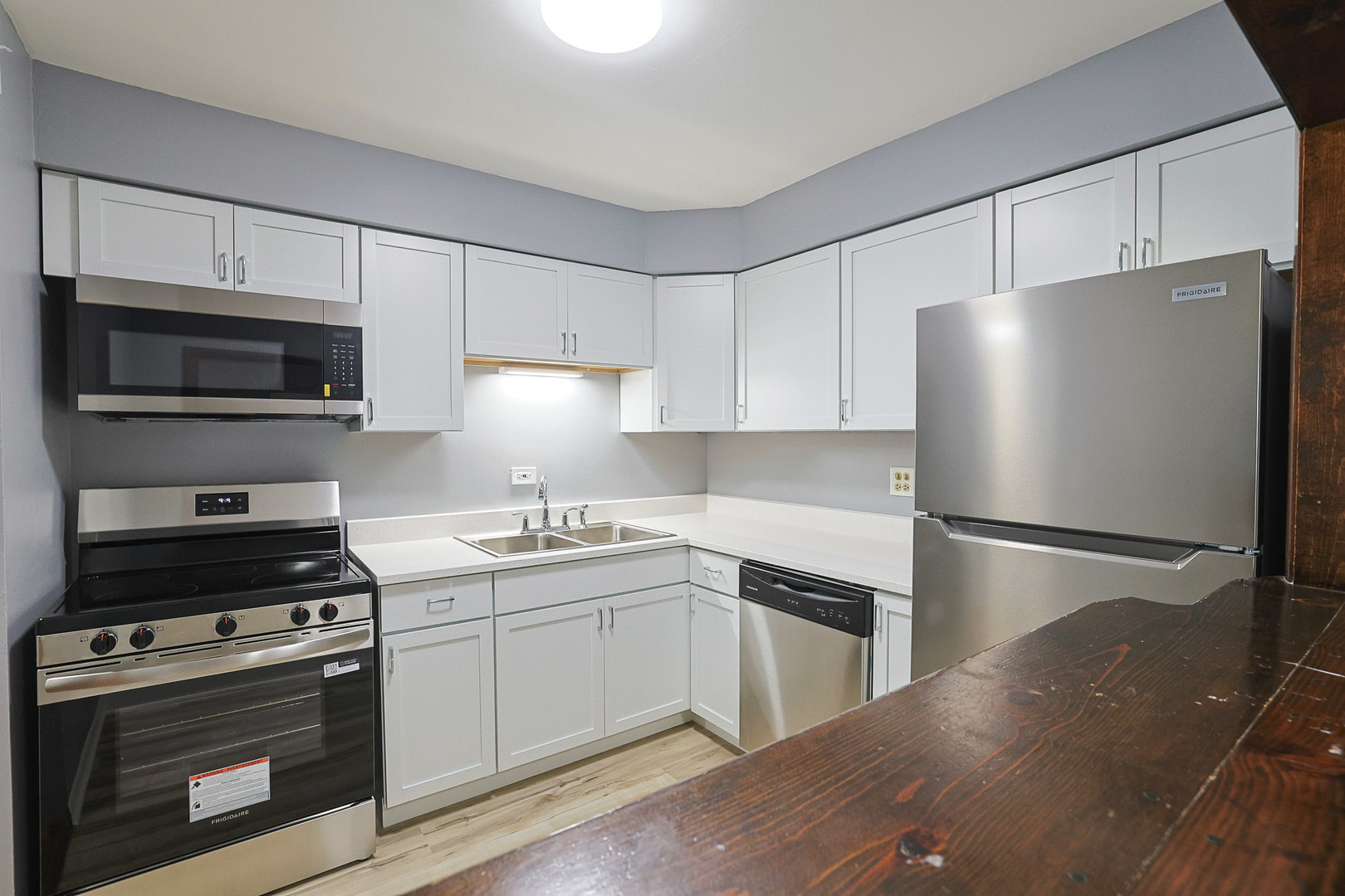 1111 Pleasant Run Drive #911, Wheeling, IL 60090