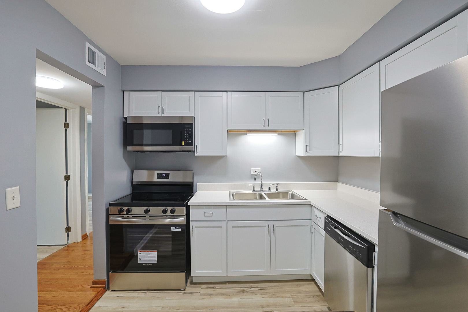 1111 Pleasant Run Drive #911, Wheeling, IL 60090