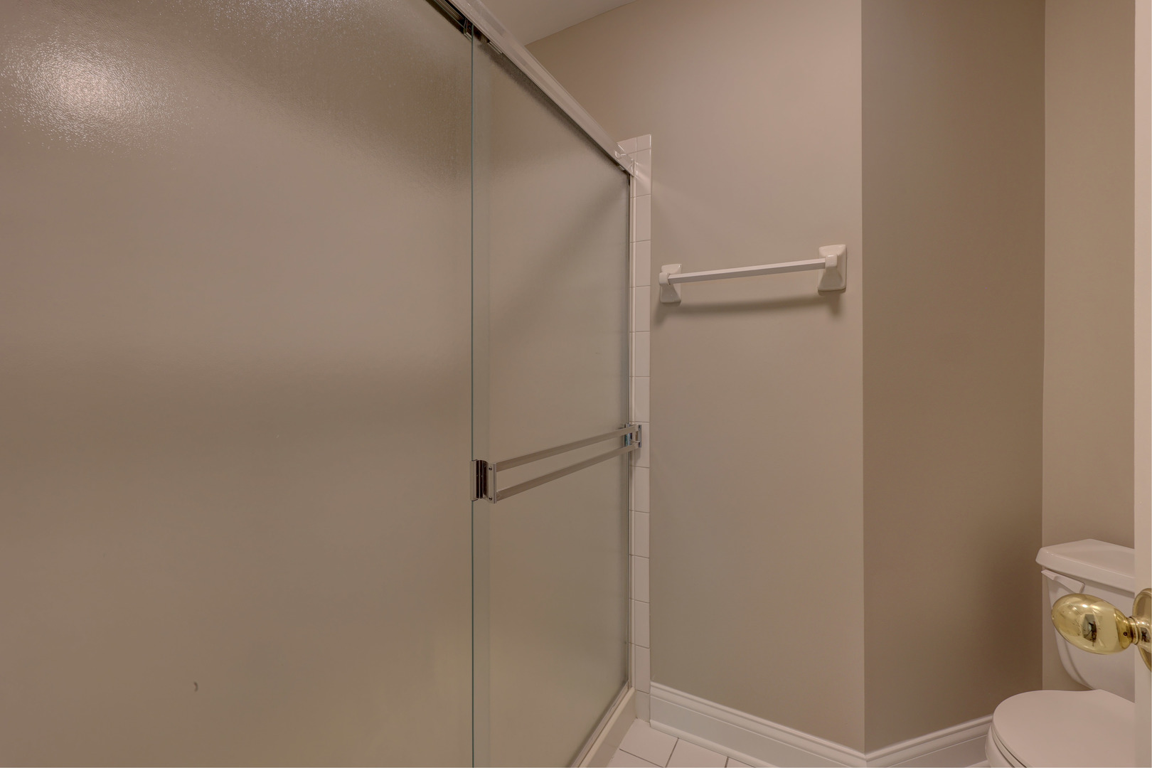 195 Island Court #195, Schaumburg, IL 60193