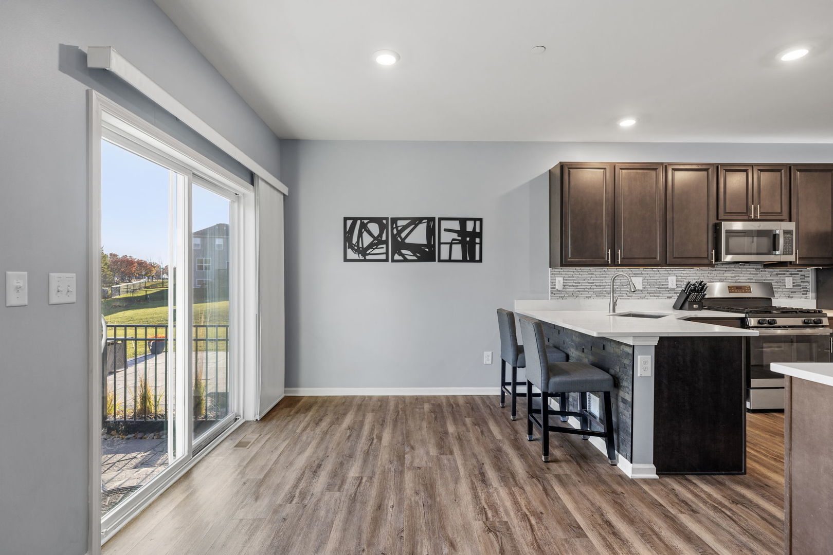 1064 Canary Avenue, Yorkville, IL 60560