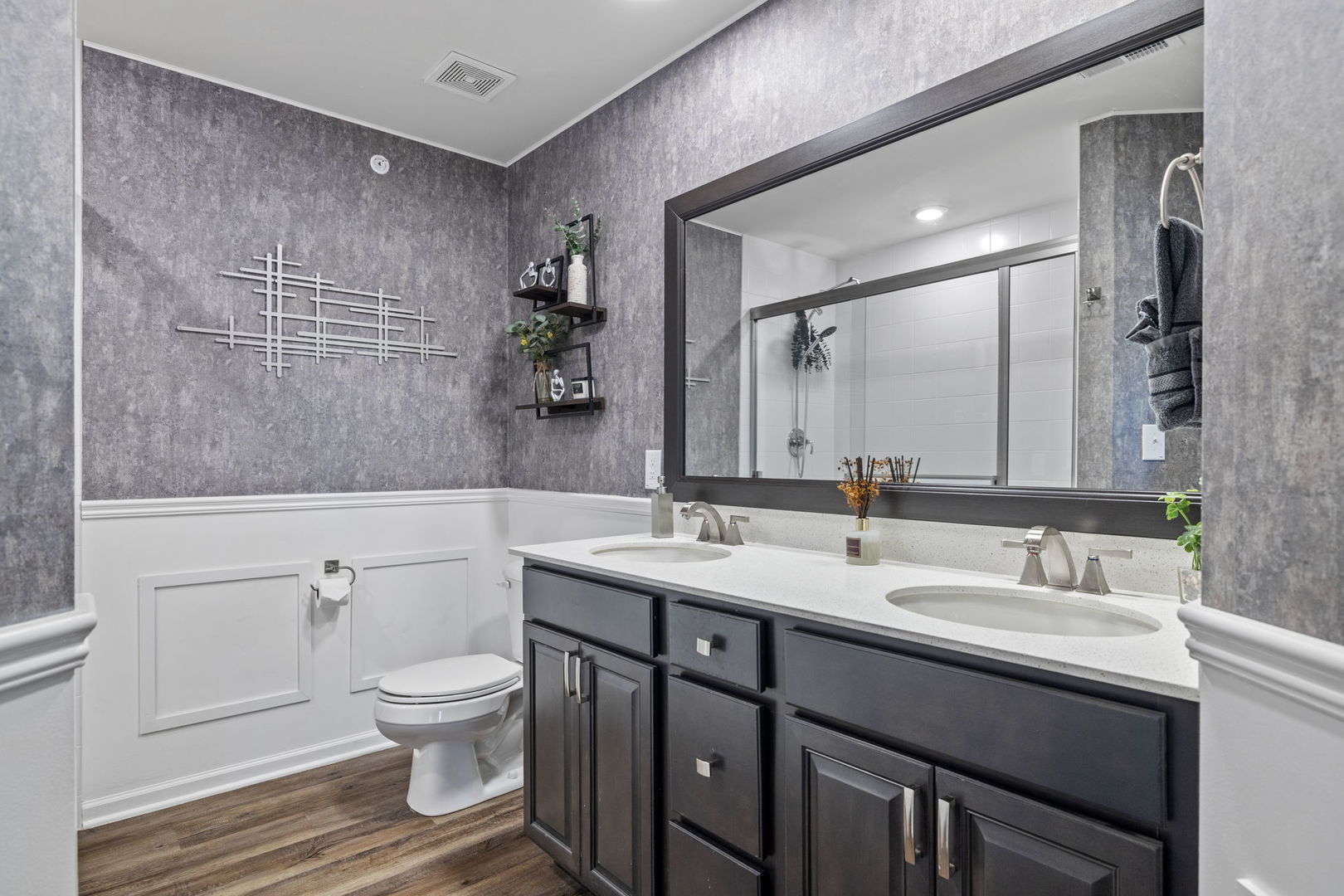 1064 Canary Avenue, Yorkville, IL 60560