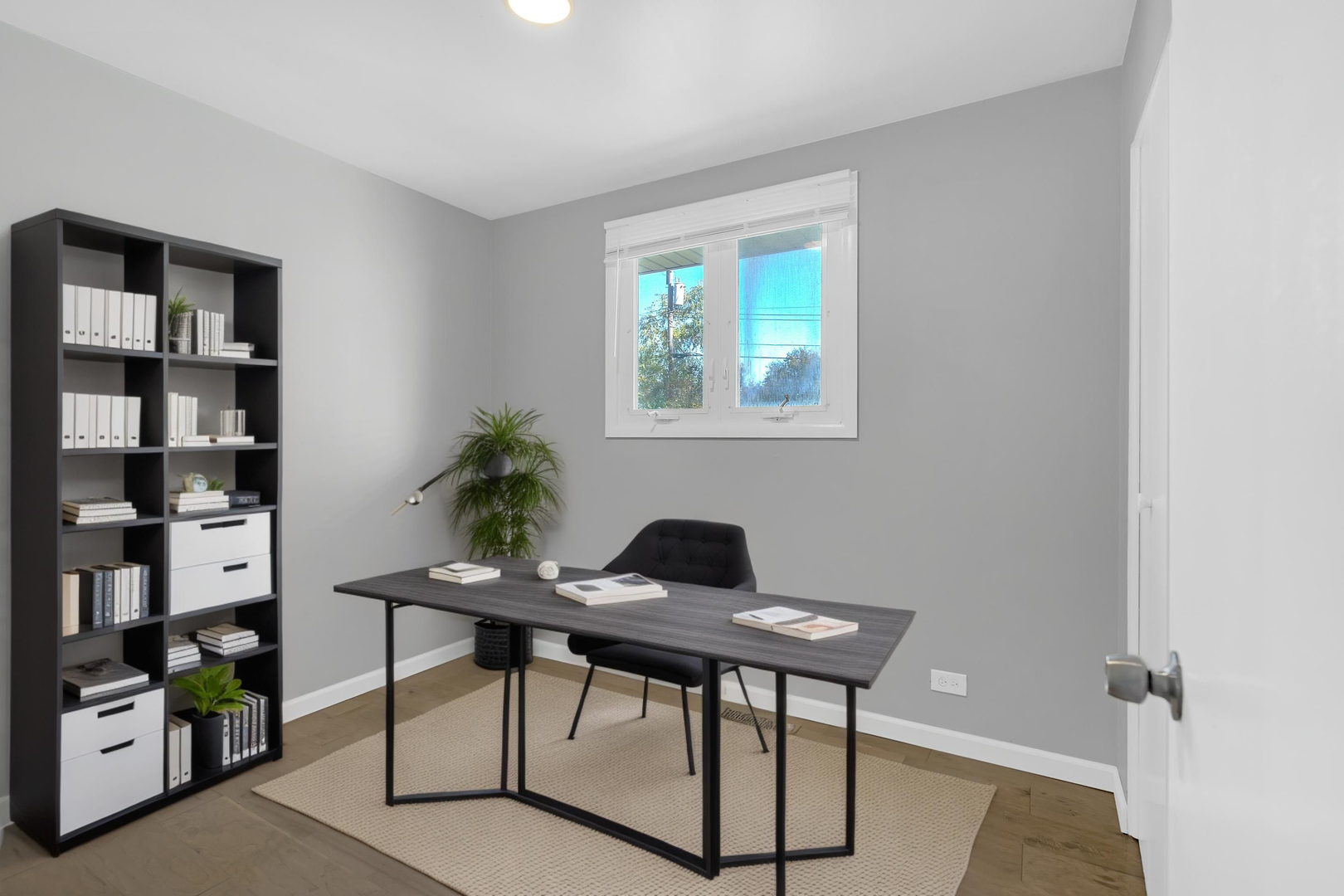 403 Arrowhead Trail, Carol Stream, IL 60188