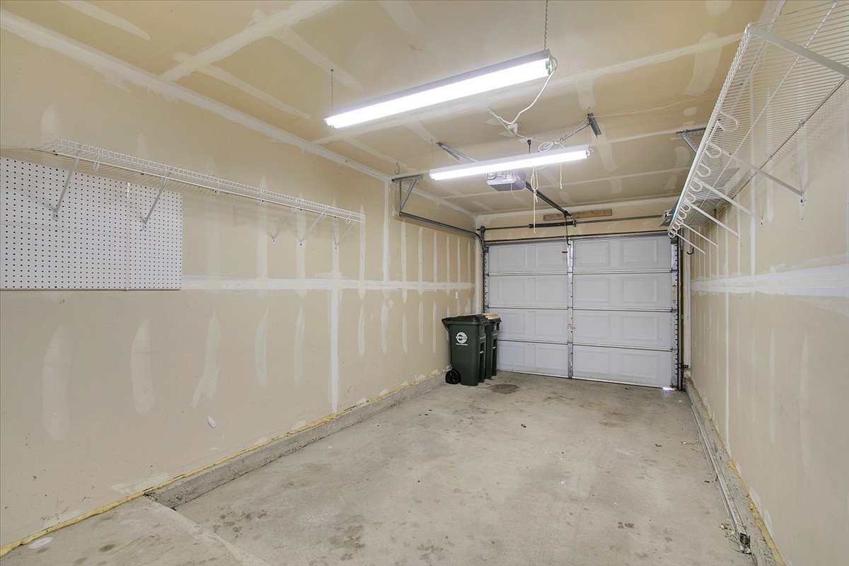 1248 N Red Oak Circle #2, Round Lake Beach, IL 60073