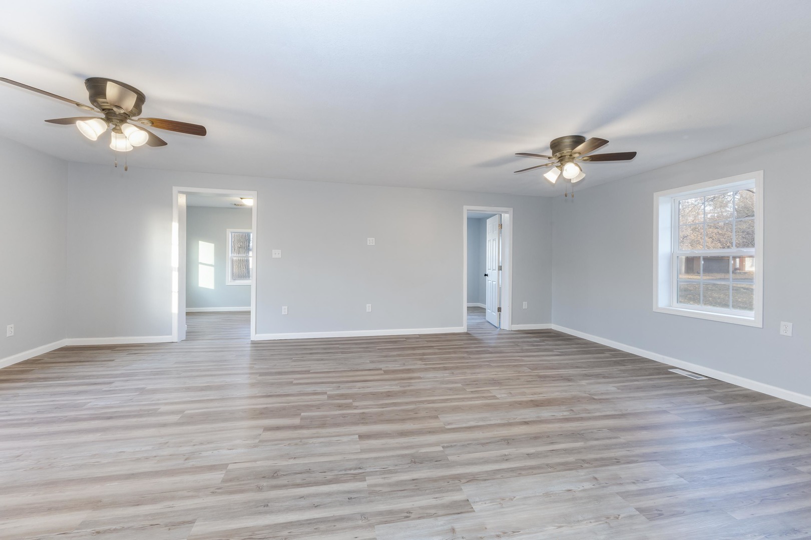 401 S 6th Street, Cornell, IL 61319