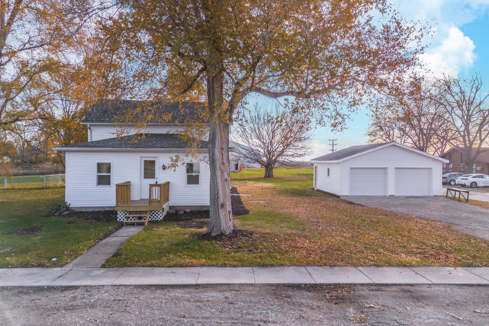 401 S 6th Street, Cornell, IL 61319