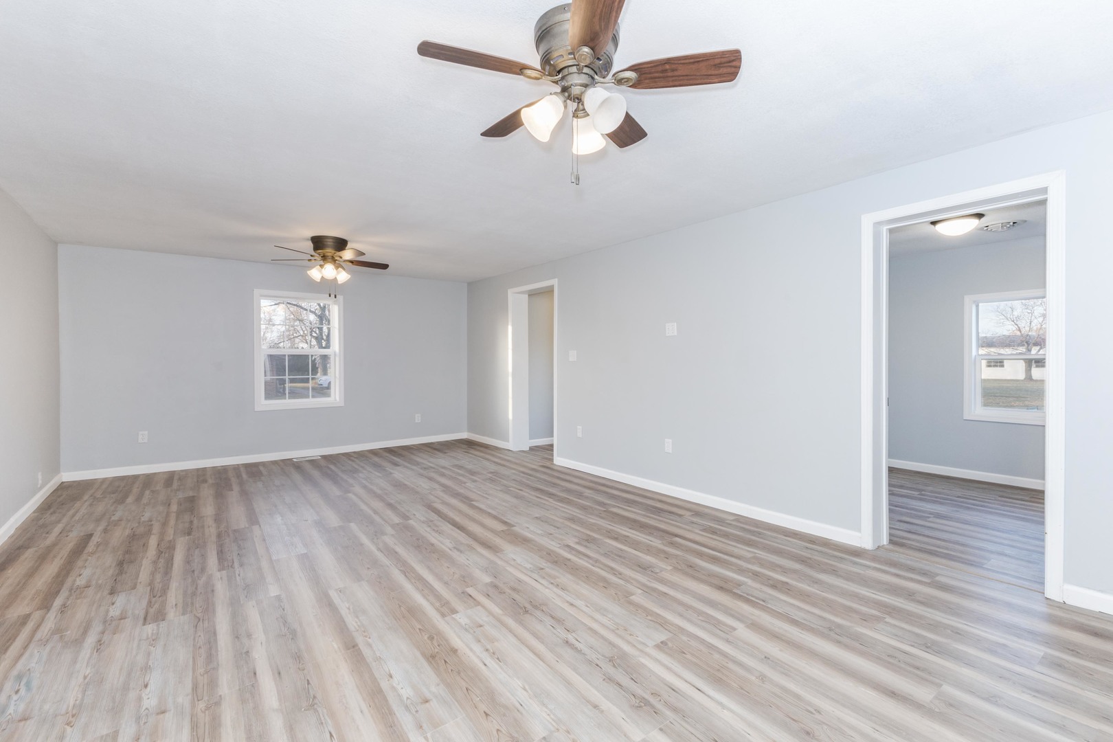 401 S 6th Street, Cornell, IL 61319