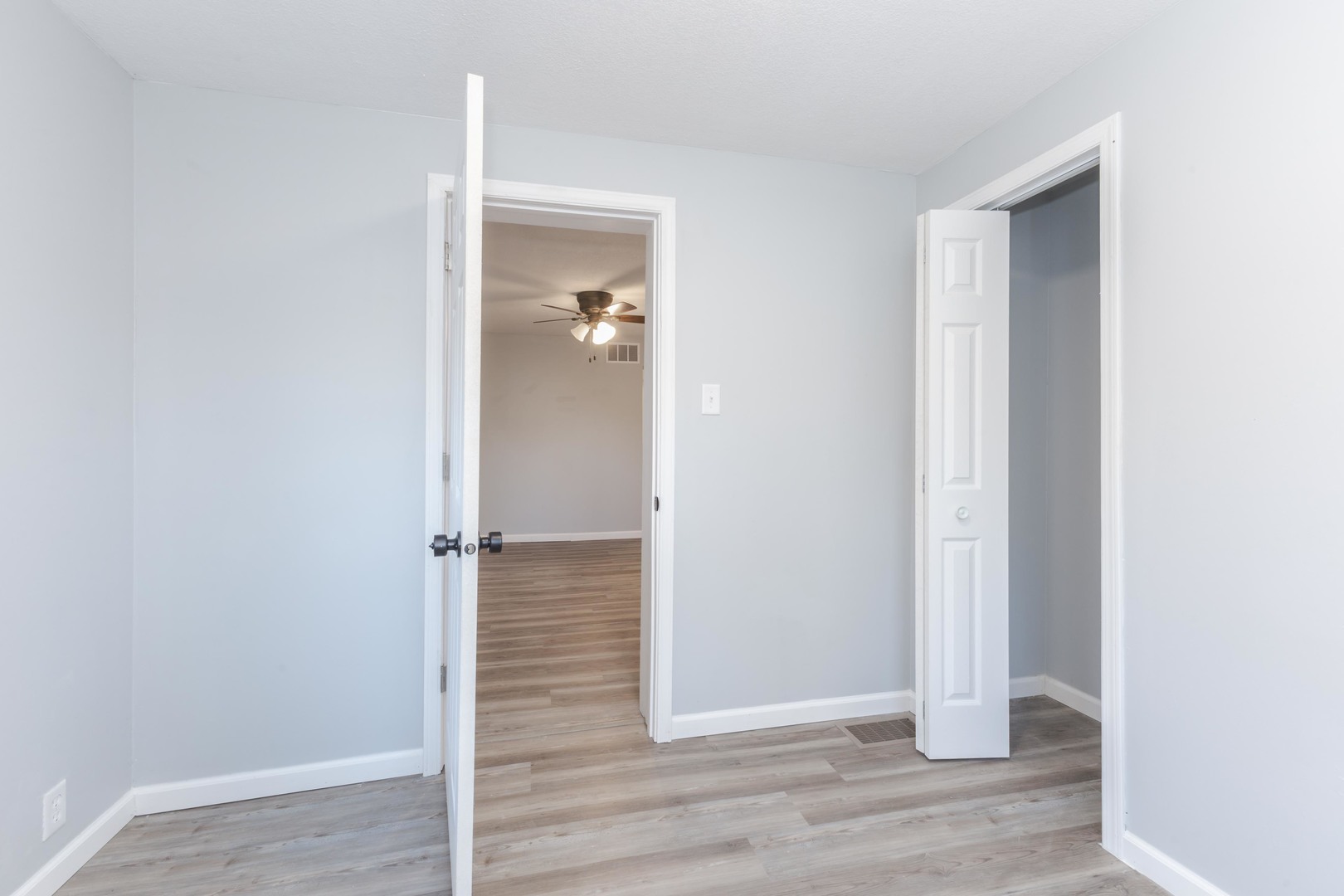 401 S 6th Street, Cornell, IL 61319