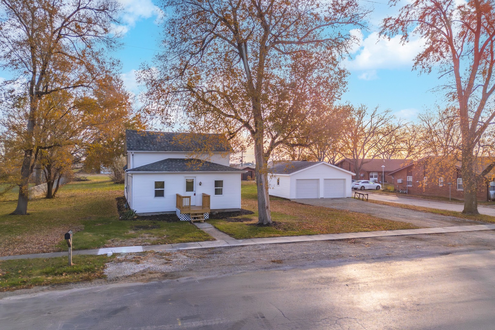 401 S 6th Street, Cornell, IL 61319