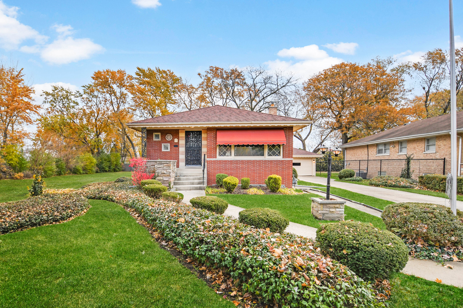 7949 Lavergne Avenue, Burbank, IL 60459