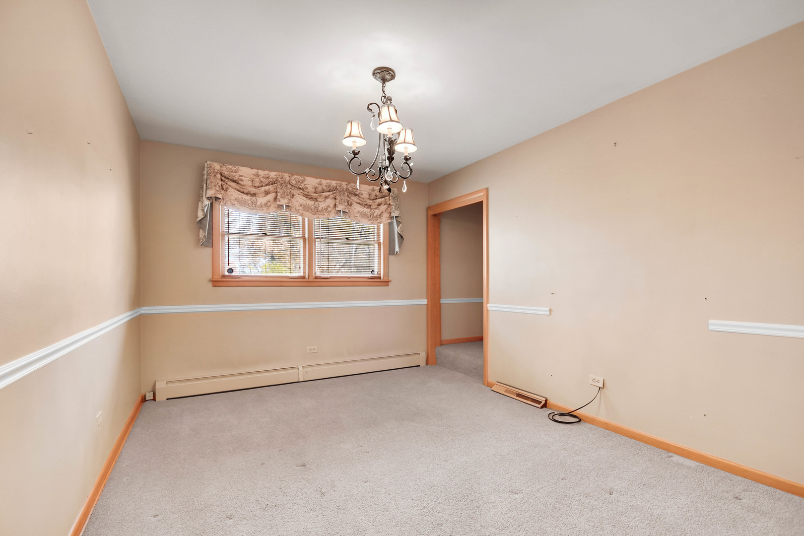 7949 Lavergne Avenue, Burbank, IL 60459