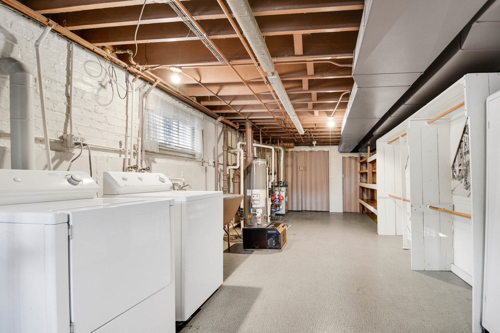 7949 Lavergne Avenue, Burbank, IL 60459