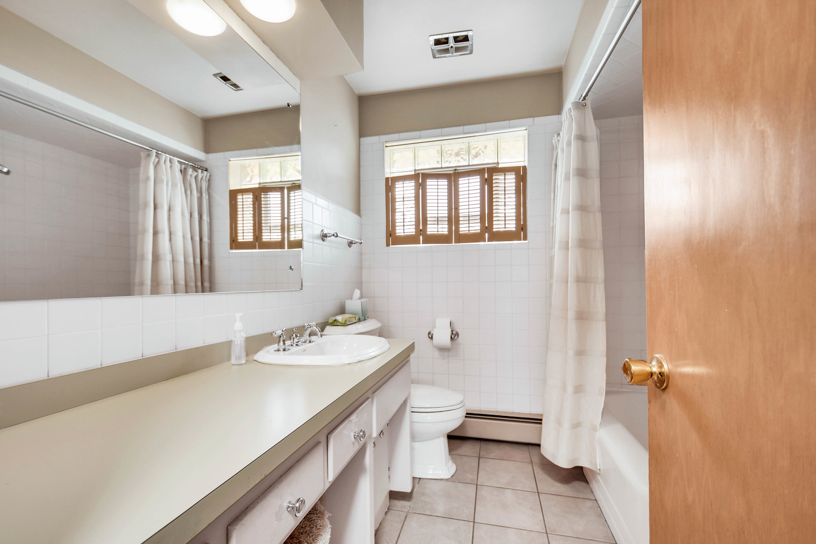 7949 Lavergne Avenue, Burbank, IL 60459