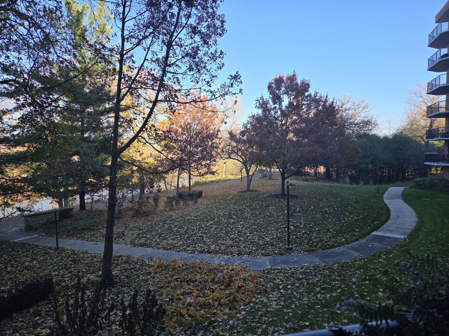 511 Aurora Avenue #108, Naperville, IL 60540