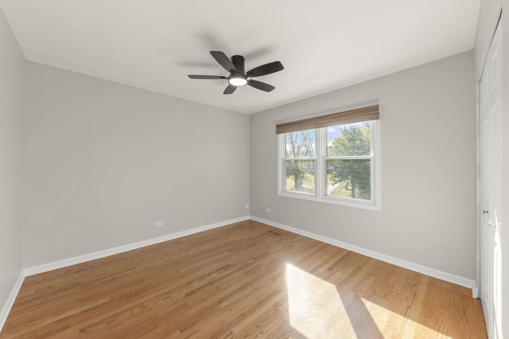 2647 Longview Drive, Lisle, IL 60532