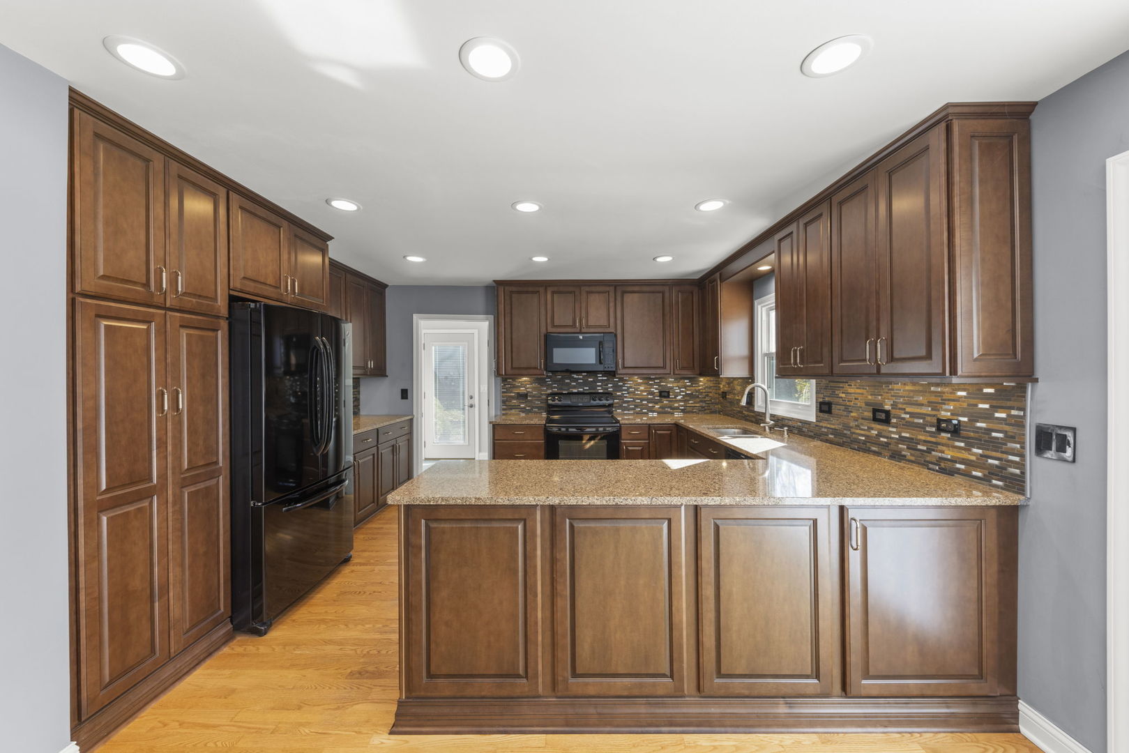 2647 Longview Drive, Lisle, IL 60532