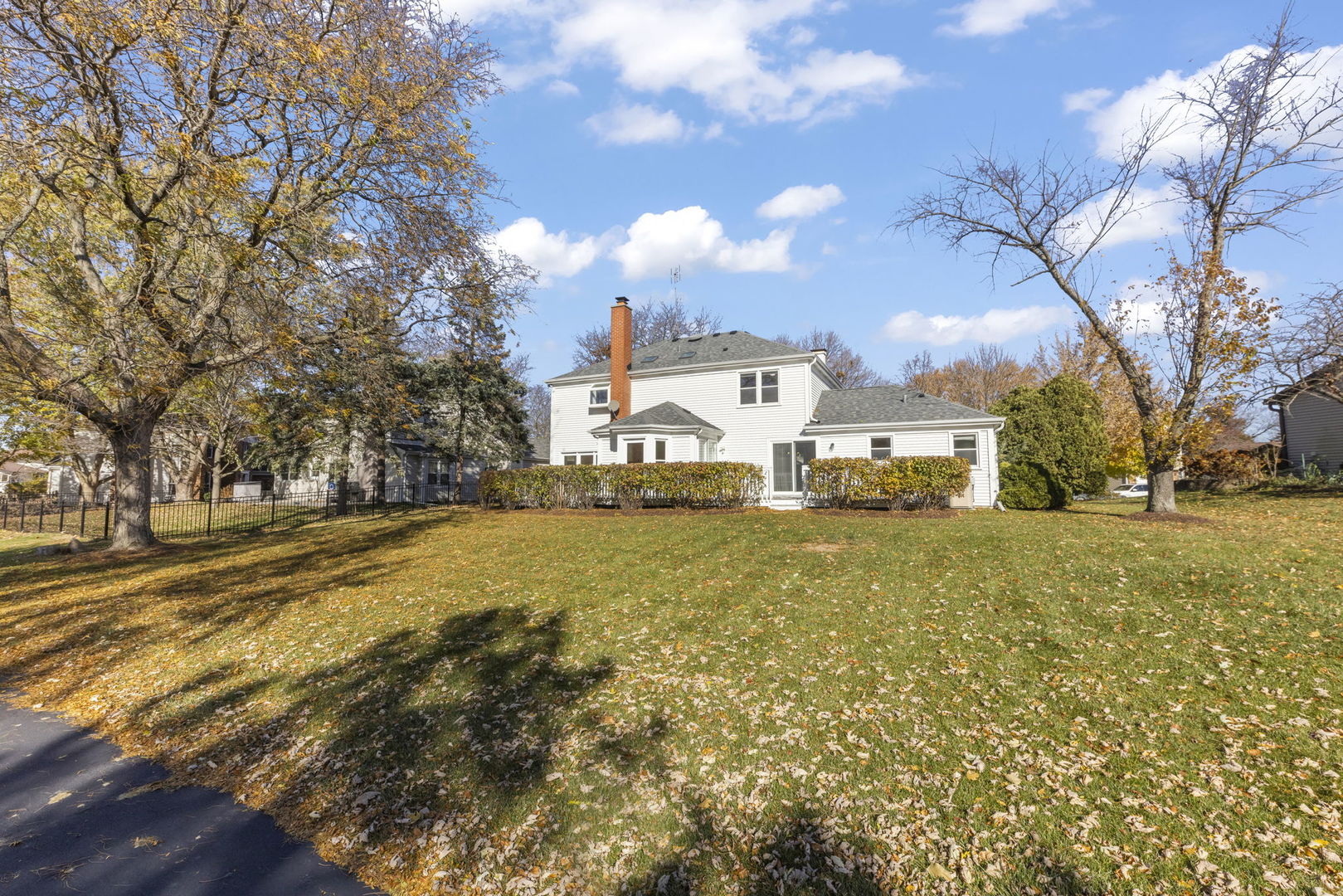 2647 Longview Drive, Lisle, IL 60532