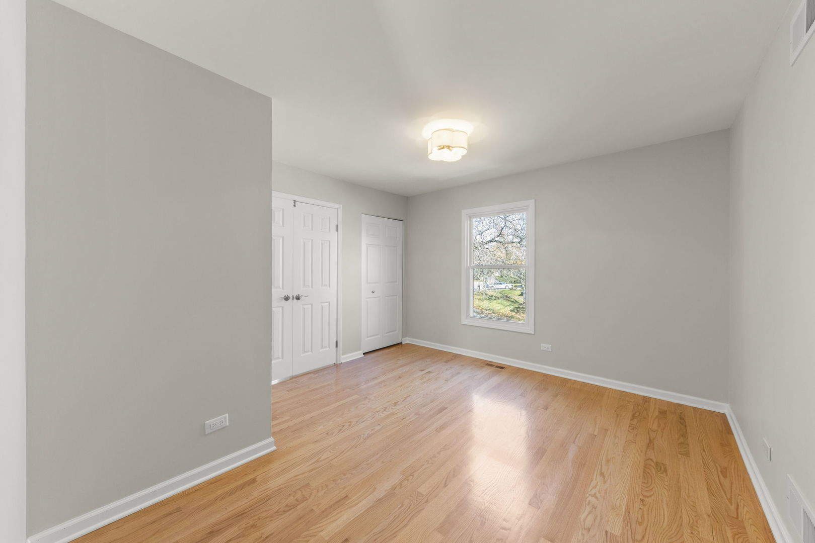 2647 Longview Drive, Lisle, IL 60532