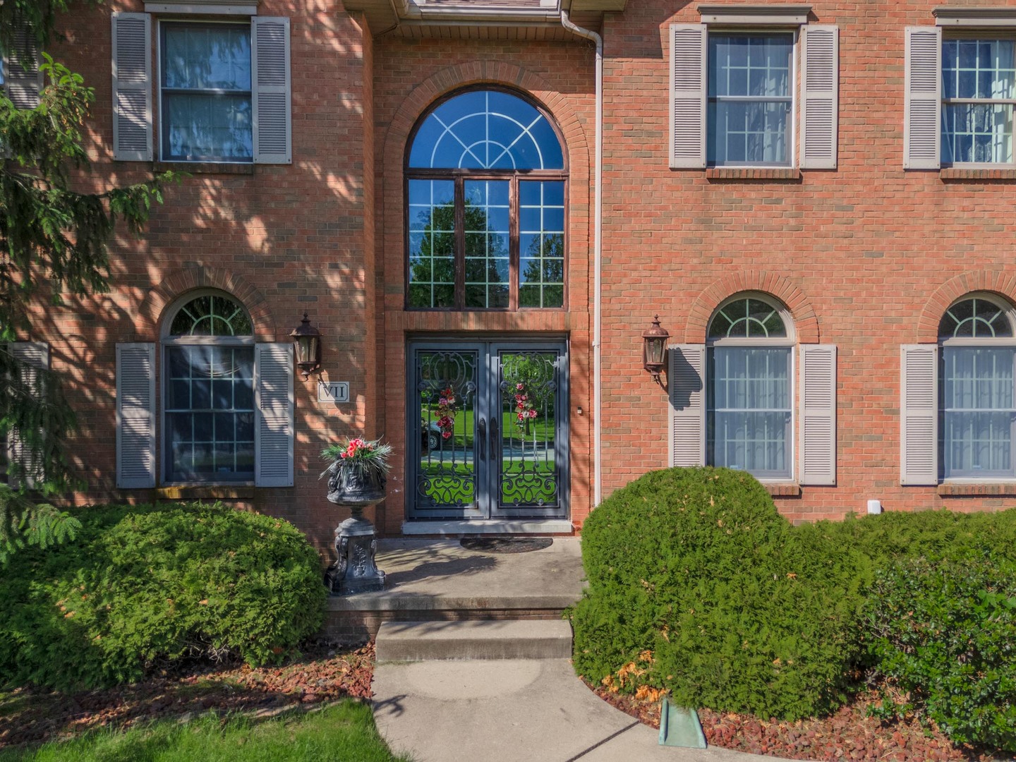 Bloomington, IL 61704