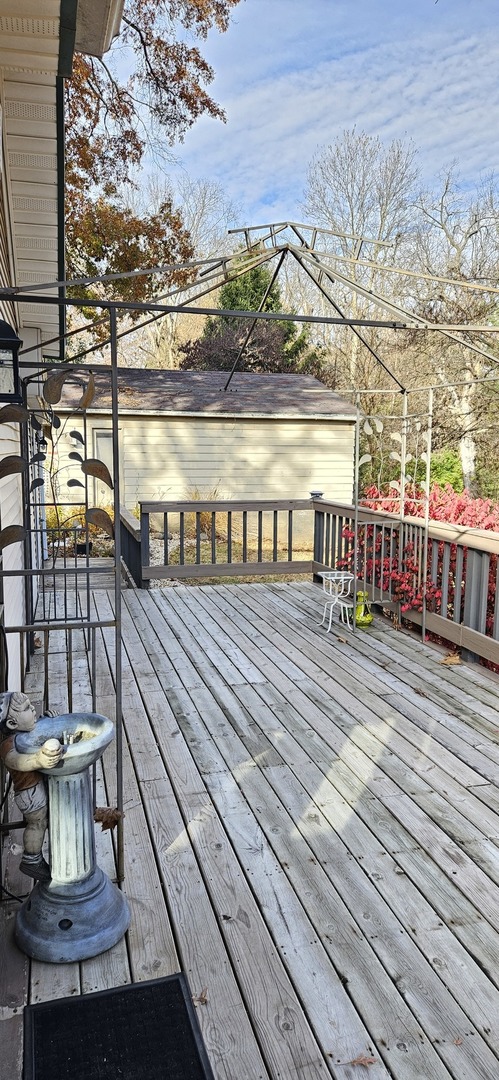 432 Northwest Street, Utica, IL 61373