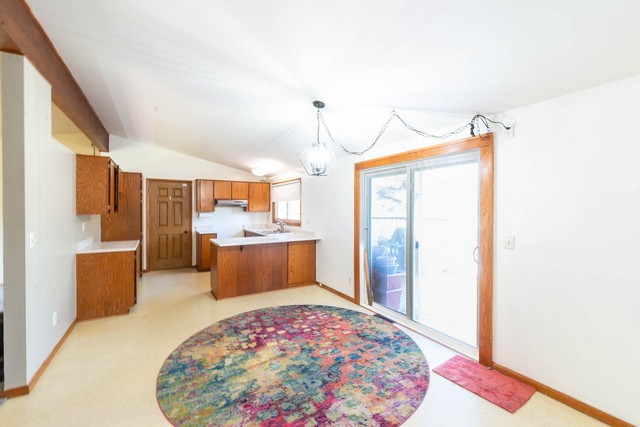 1305 93rd Avenue, Kenosha, WI 53144