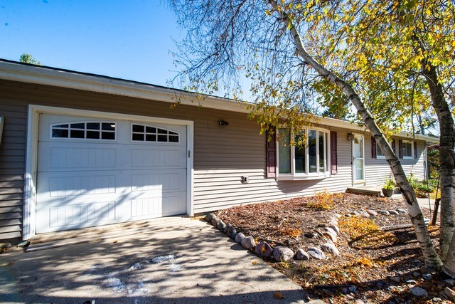 1305 93rd Avenue, Kenosha, WI 53144