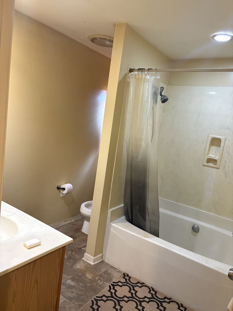 1003 Cyndy Court, Champaign, IL 61822