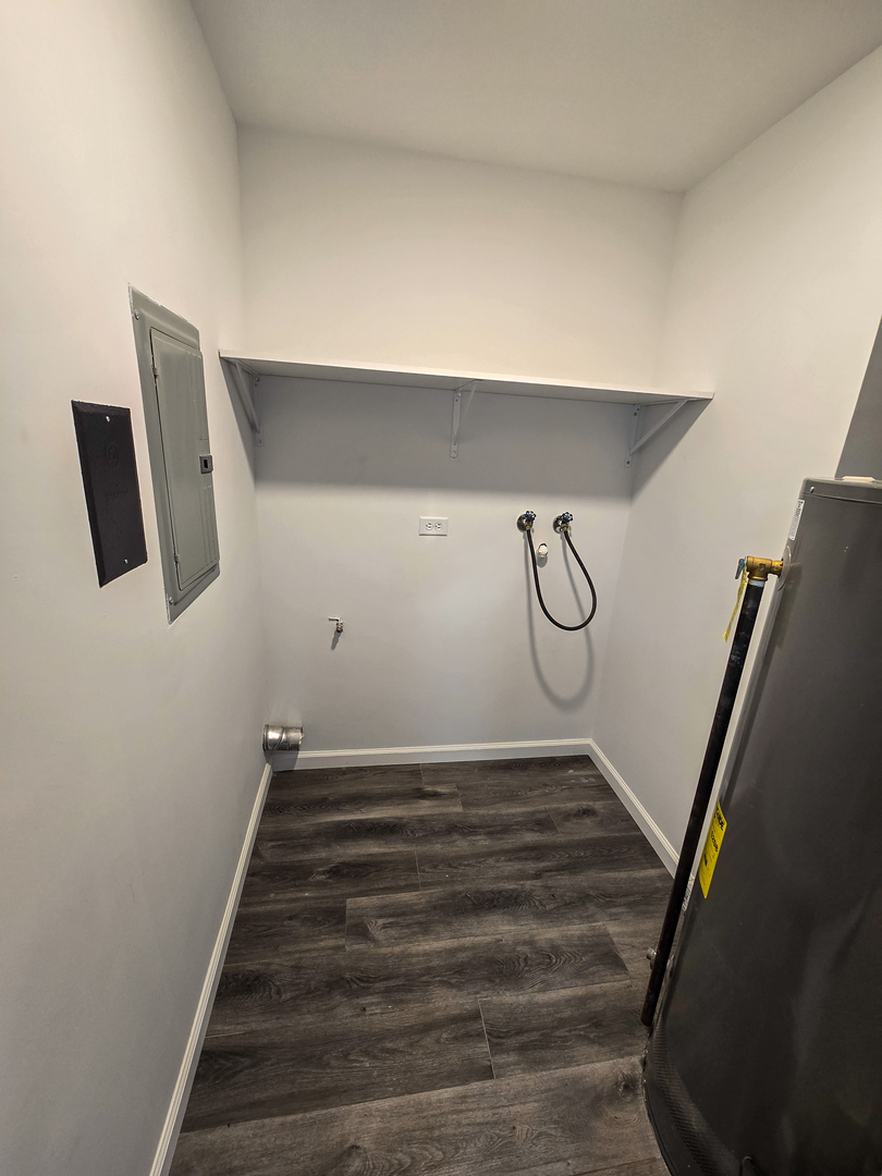 728 Hawthorne Court, Bolingbrook, IL 60440