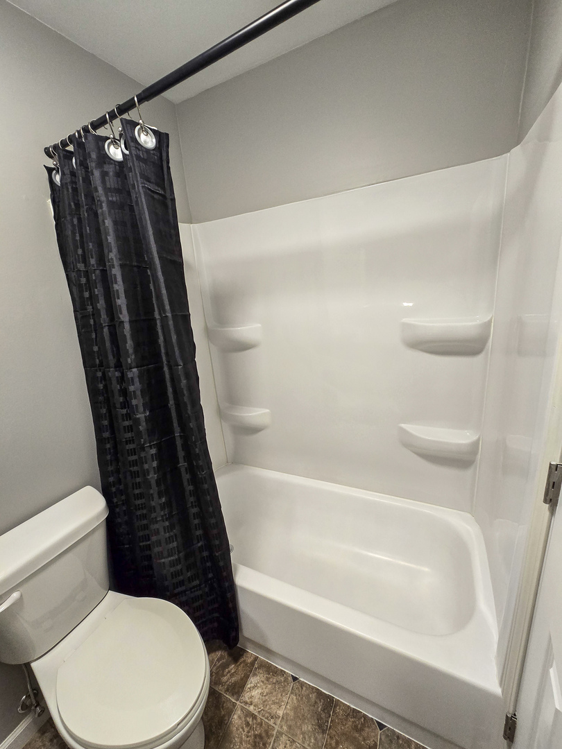 728 Hawthorne Court, Bolingbrook, IL 60440