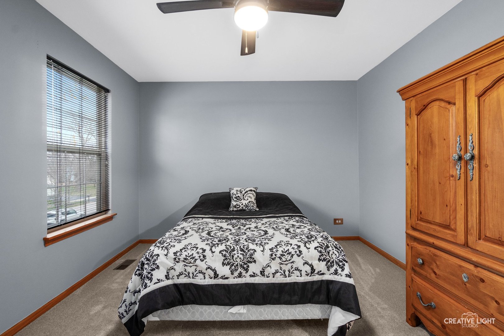 2979 Arbor Lane, Aurora, IL 60502