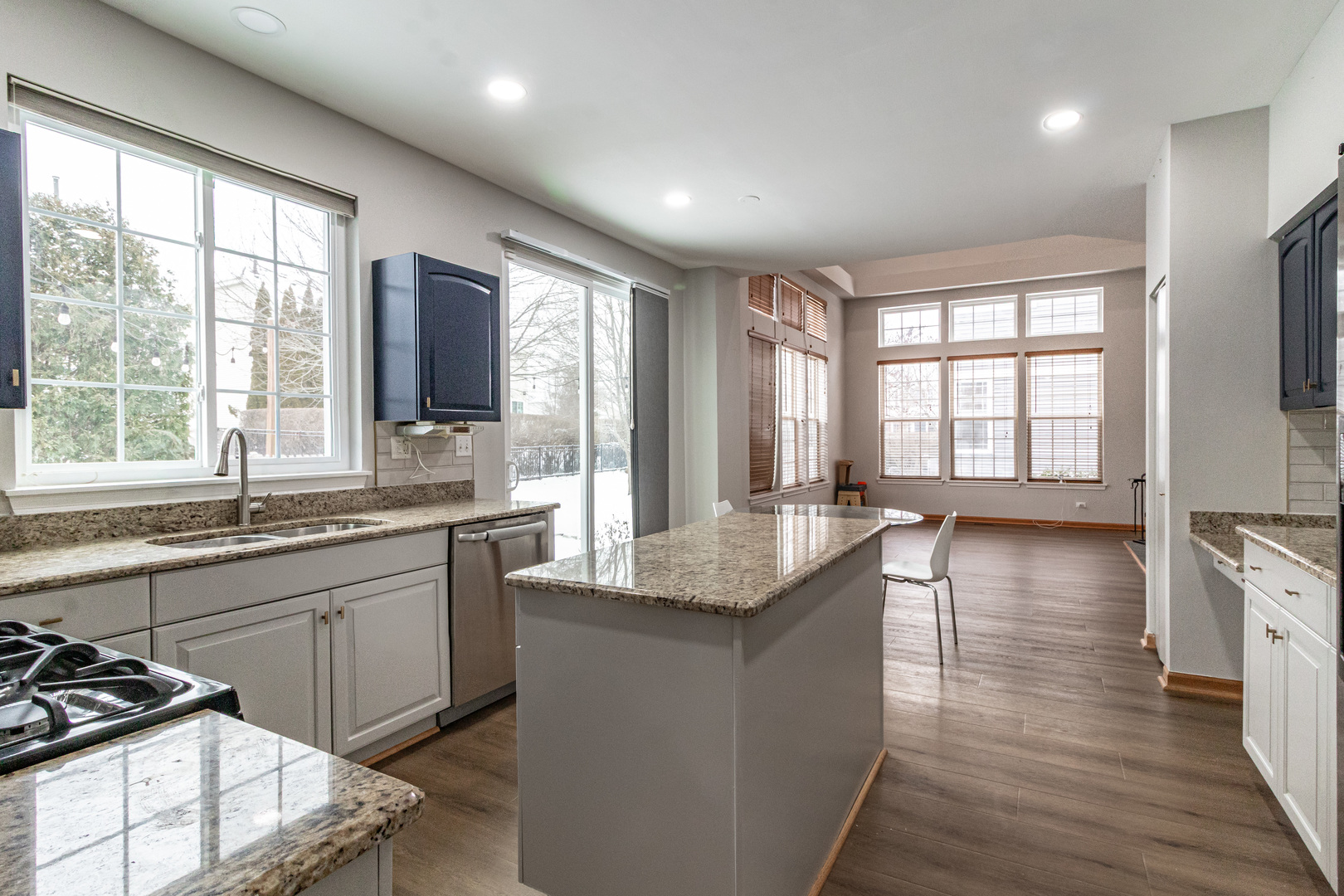 276 Pembrook Lane, Mundelein, IL 60060