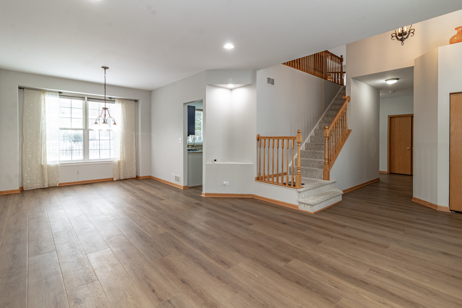 276 Pembrook Lane, Mundelein, IL 60060