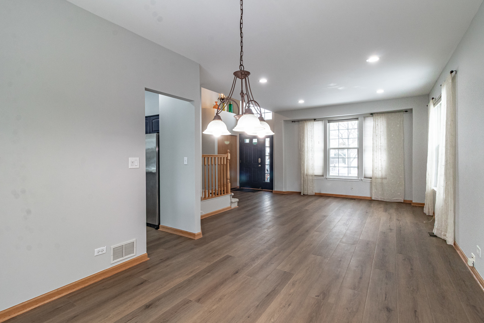 276 Pembrook Lane, Mundelein, IL 60060