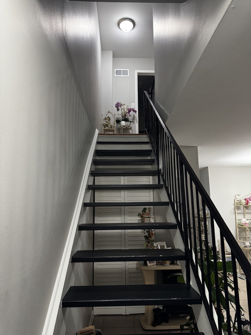 1443 Bear Flag Drive #1443, Hanover Park, IL 60133