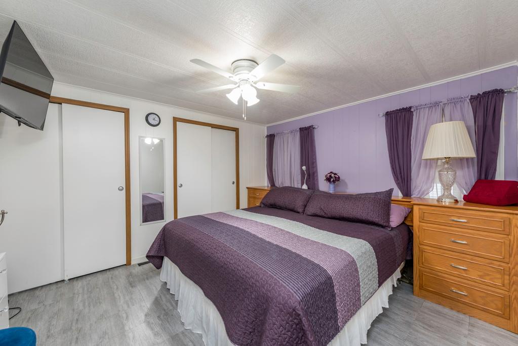 671 Oldsmar Lane, Park City, IL 60085