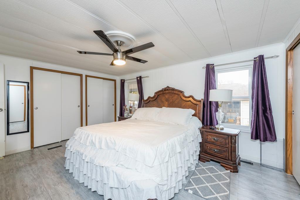 671 Oldsmar Lane, Park City, IL 60085