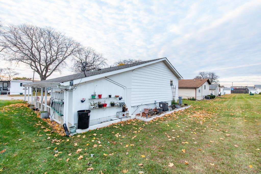 671 Oldsmar Lane, Park City, IL 60085