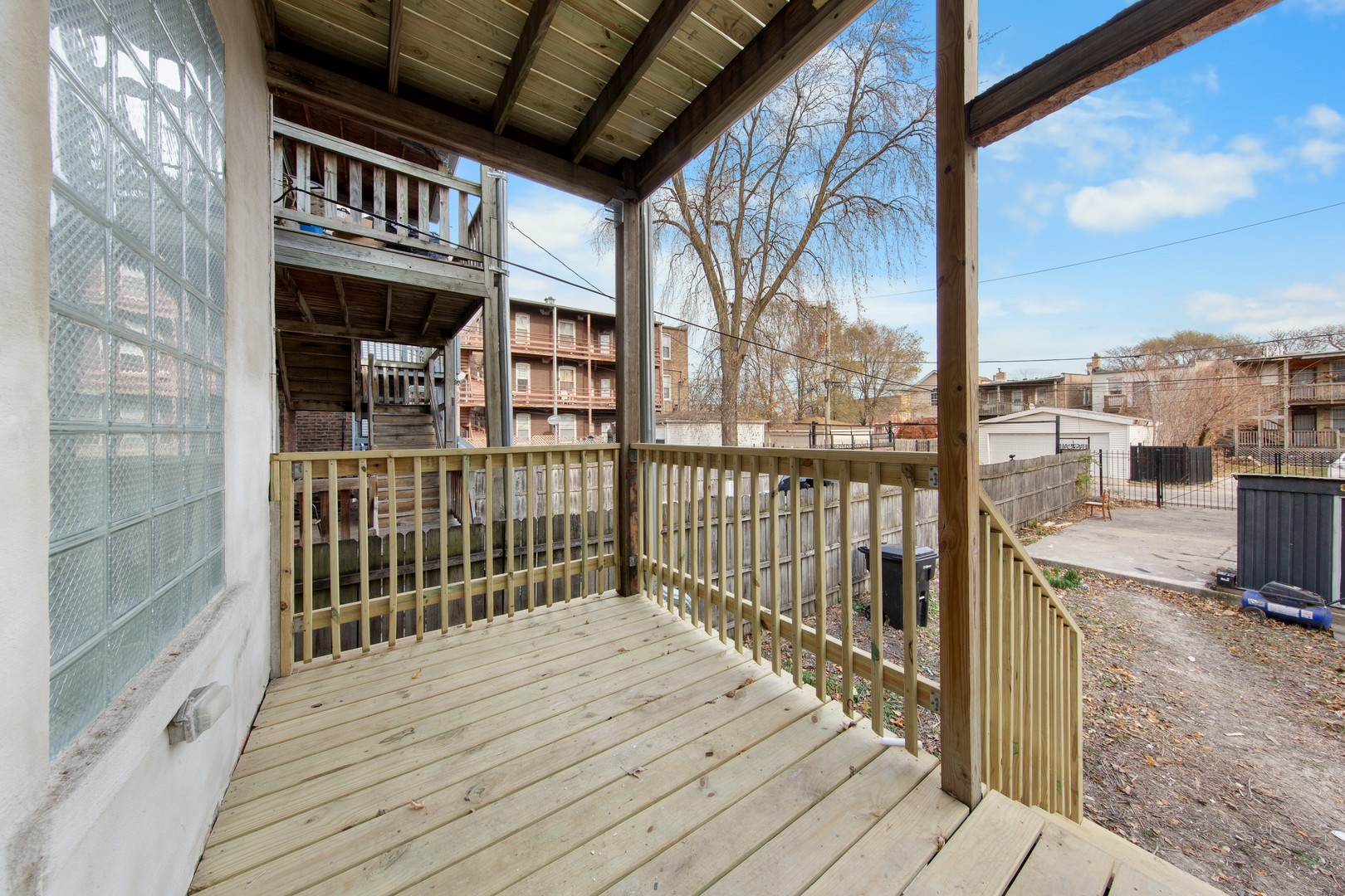 747 S Kenneth Avenue, Chicago, IL 60624