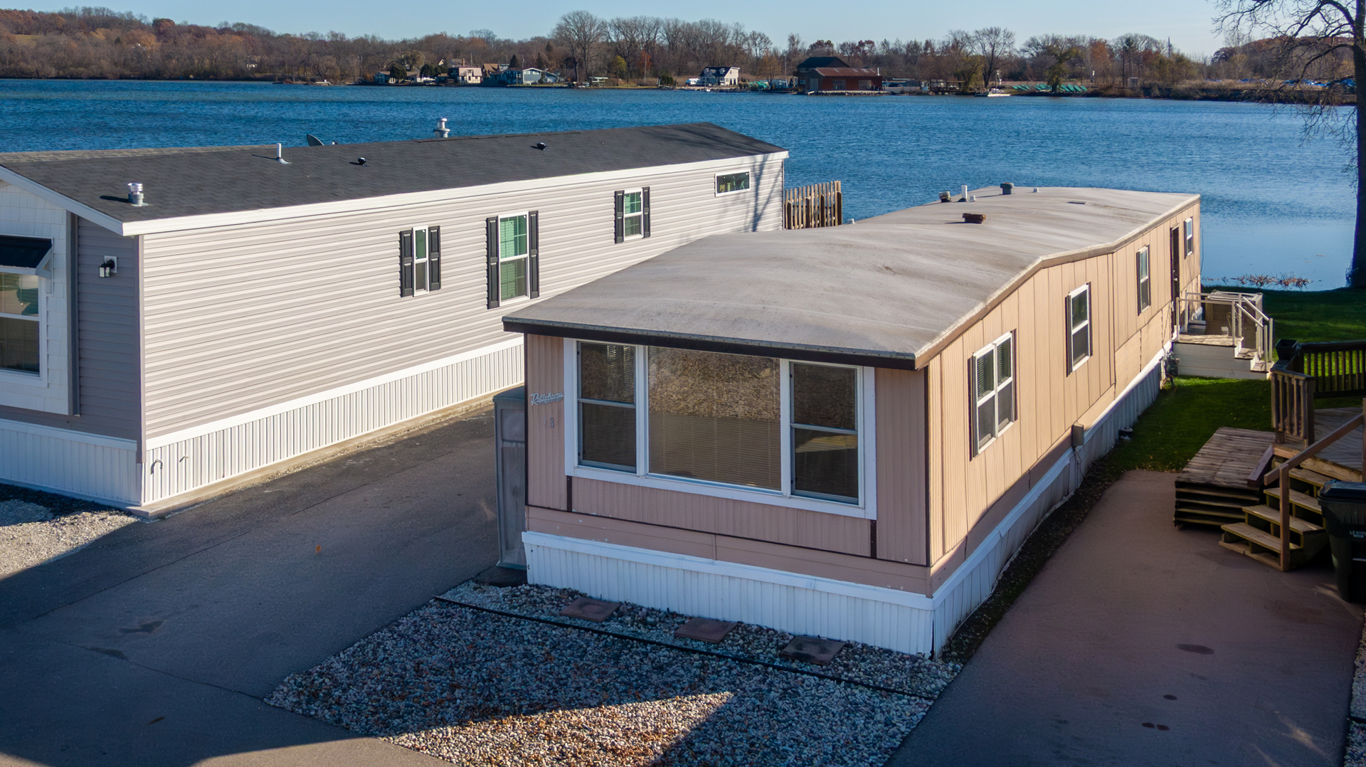 416 S Cogswell Drive #18, Silver Lake, WI 53170