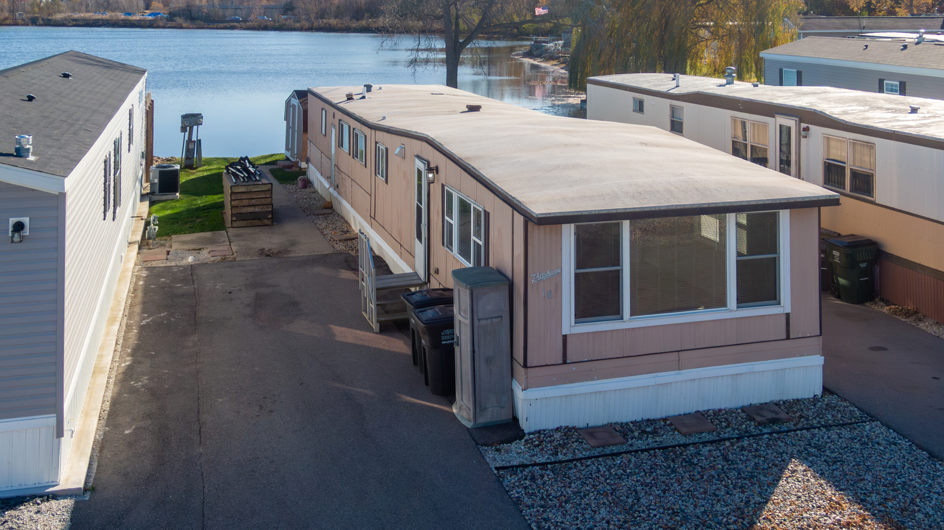 416 S Cogswell Drive #18, Silver Lake, WI 53170