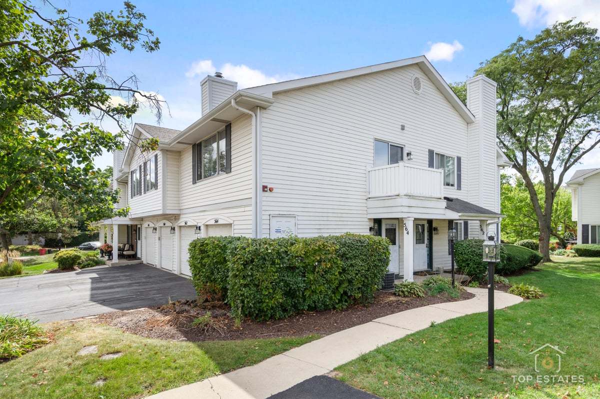 564 Willowcreek Court #0, Clarendon Hills, IL 60514