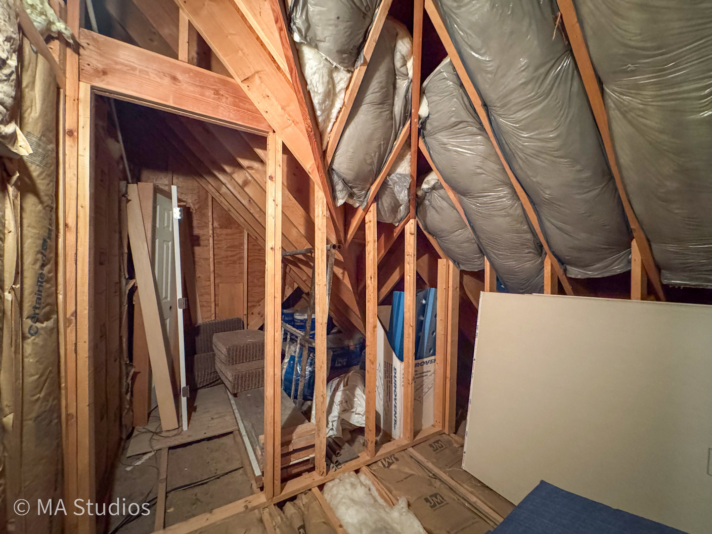 9237 Mason Avenue, Morton Grove, IL 60053