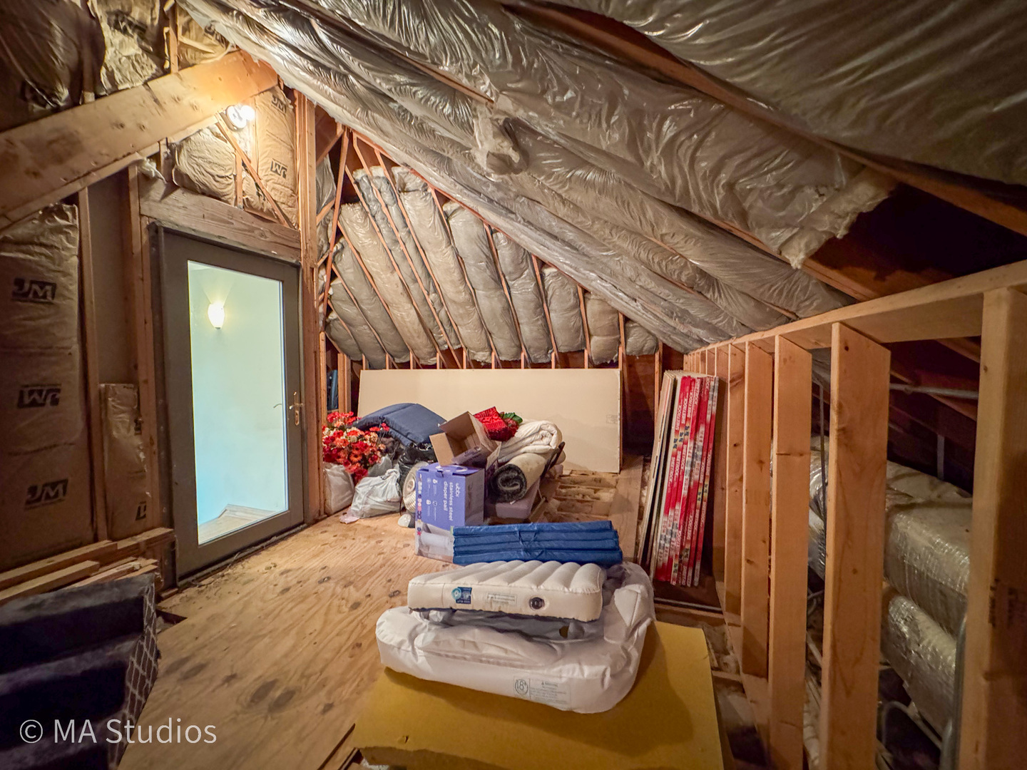 9237 Mason Avenue, Morton Grove, IL 60053