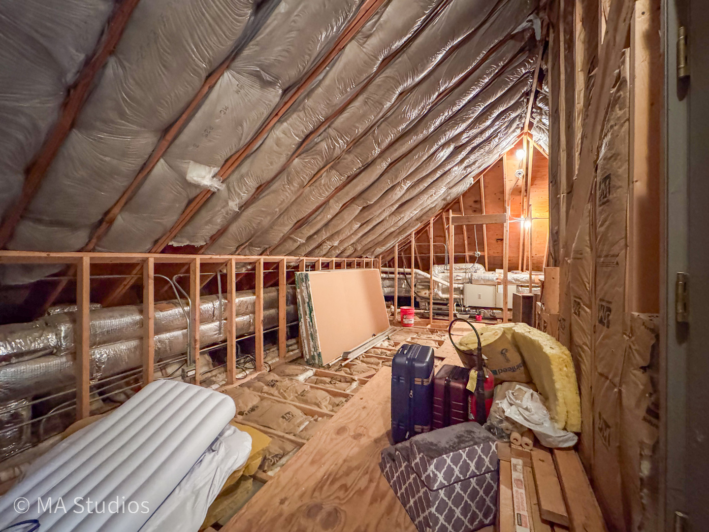 9237 Mason Avenue, Morton Grove, IL 60053